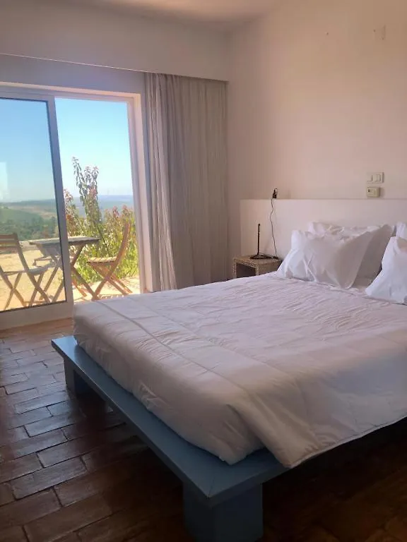 Alto Da Lua Bed & Breakfast Bordeira  Portugal