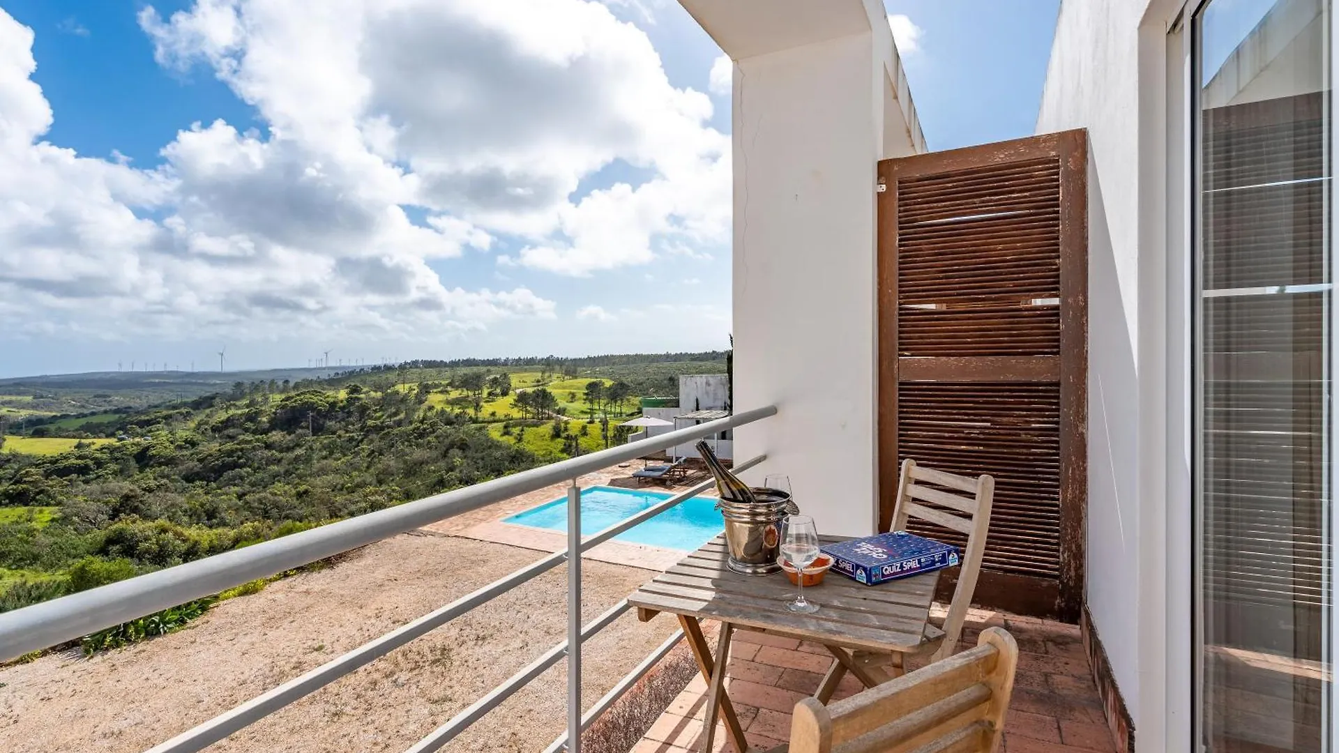 Alto Da Lua Bed & Breakfast Bordeira  Portugal