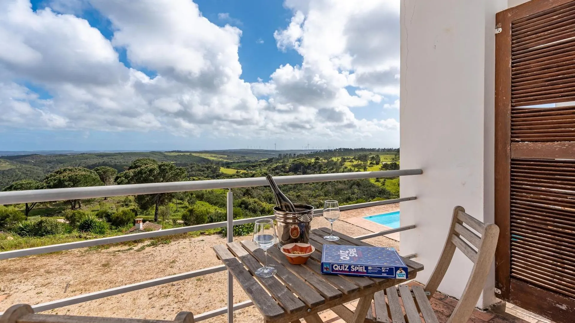 Alto Da Lua Bed & Breakfast Bordeira  Portugal