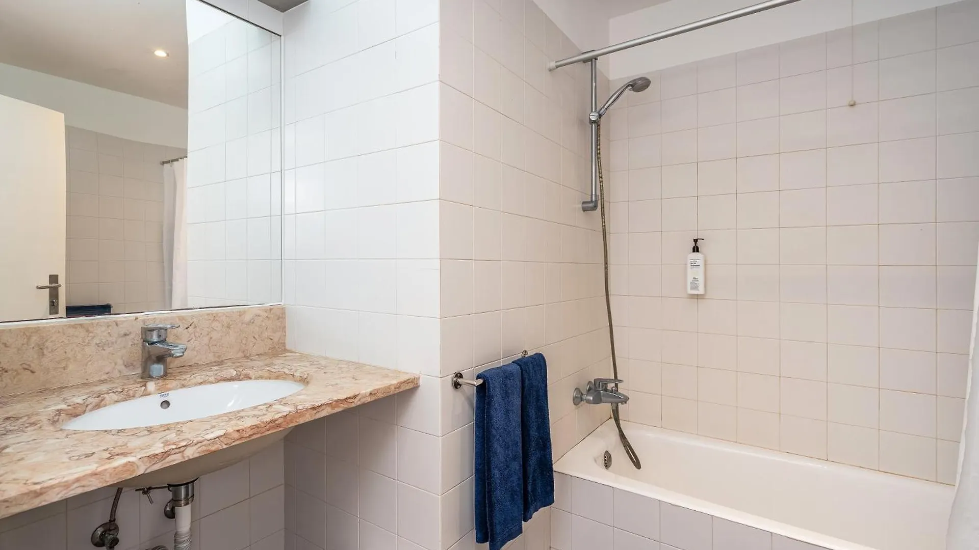 Alto Da Lua Bed & Breakfast Bordeira