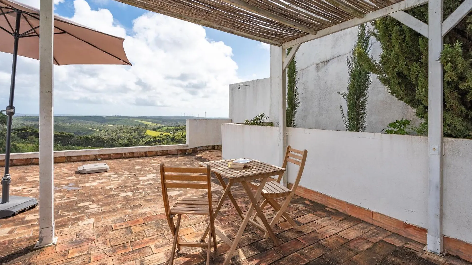 Alto Da Lua Bed & Breakfast Bordeira   Bordeira (Bordeira)