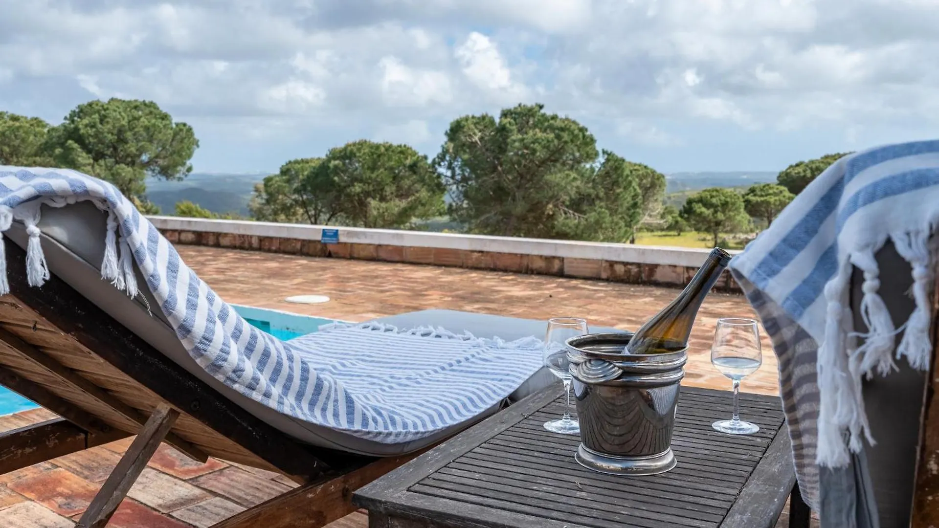Alto Da Lua Bed & Breakfast Bordeira   Bordeira (Bordeira)