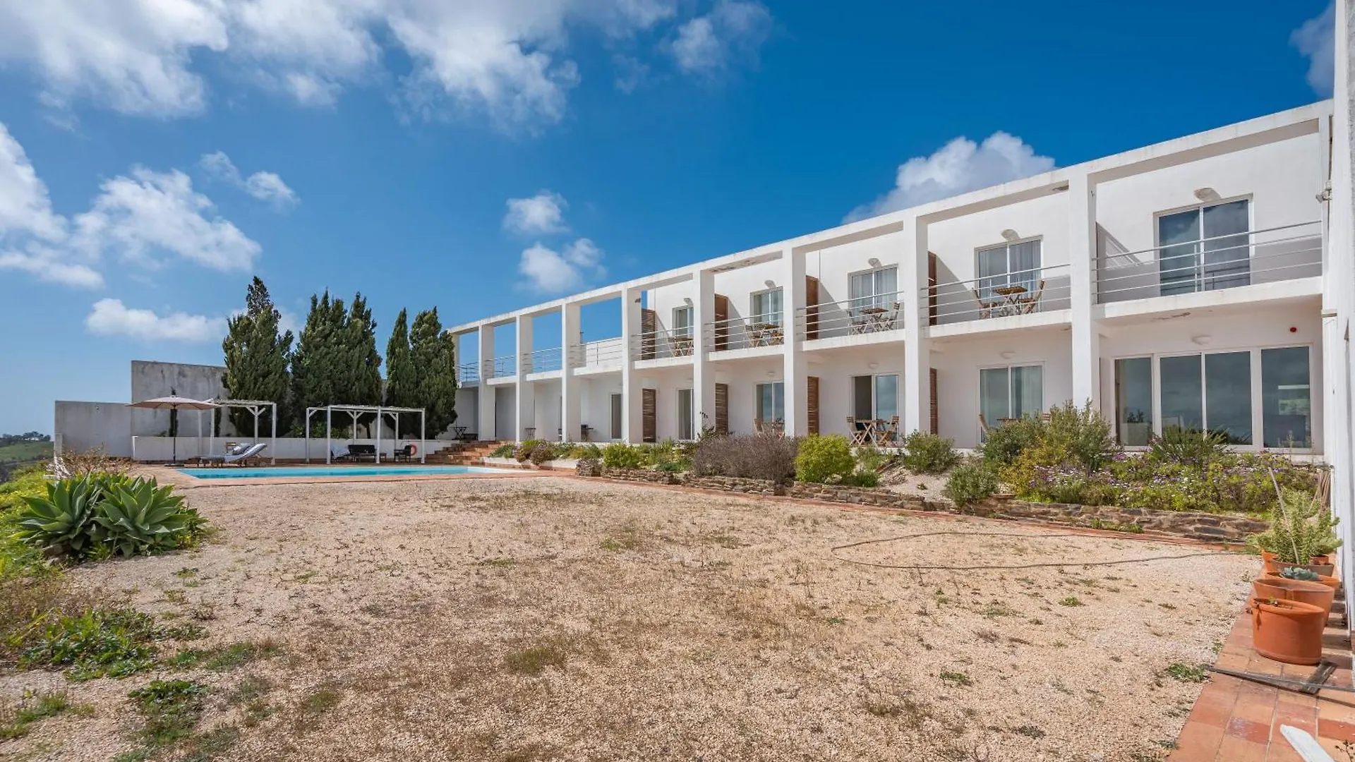 Alto Da Lua Bed & Breakfast Bordeira