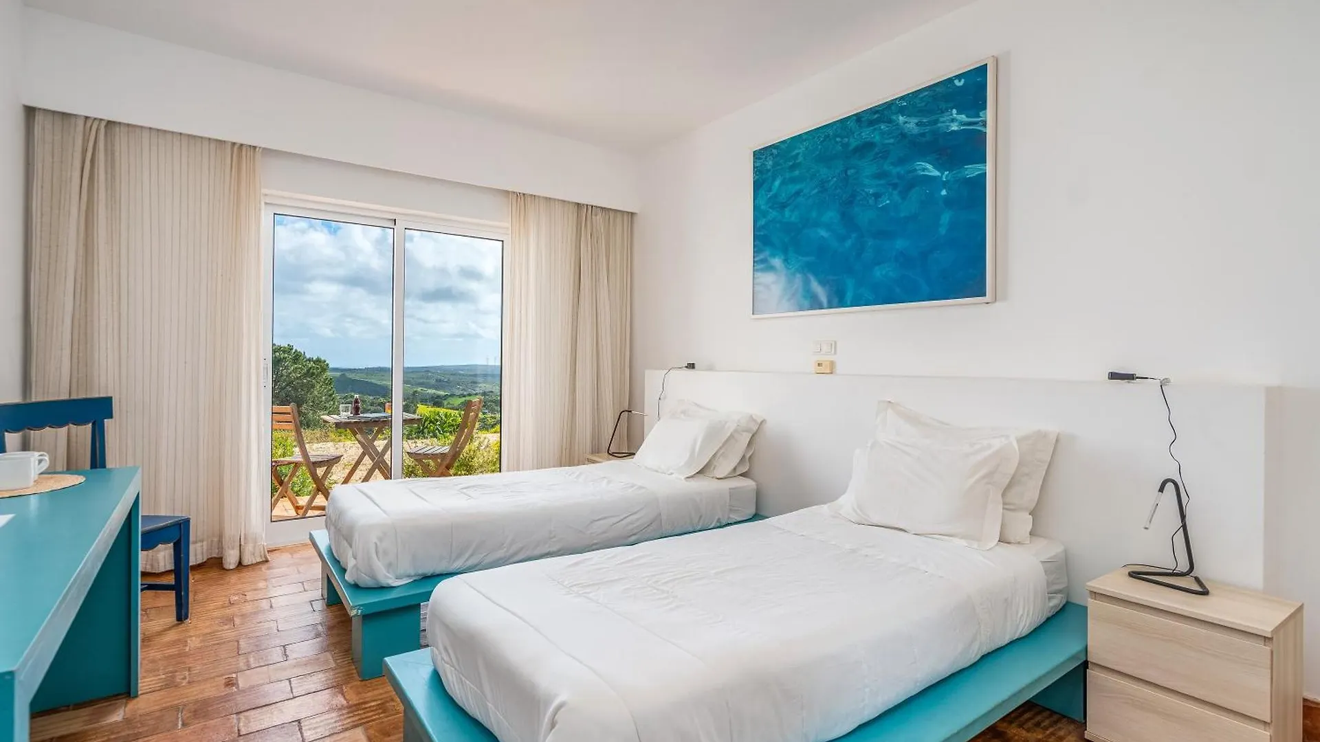 Alto Da Lua Bed & Breakfast Bordeira  Portugal