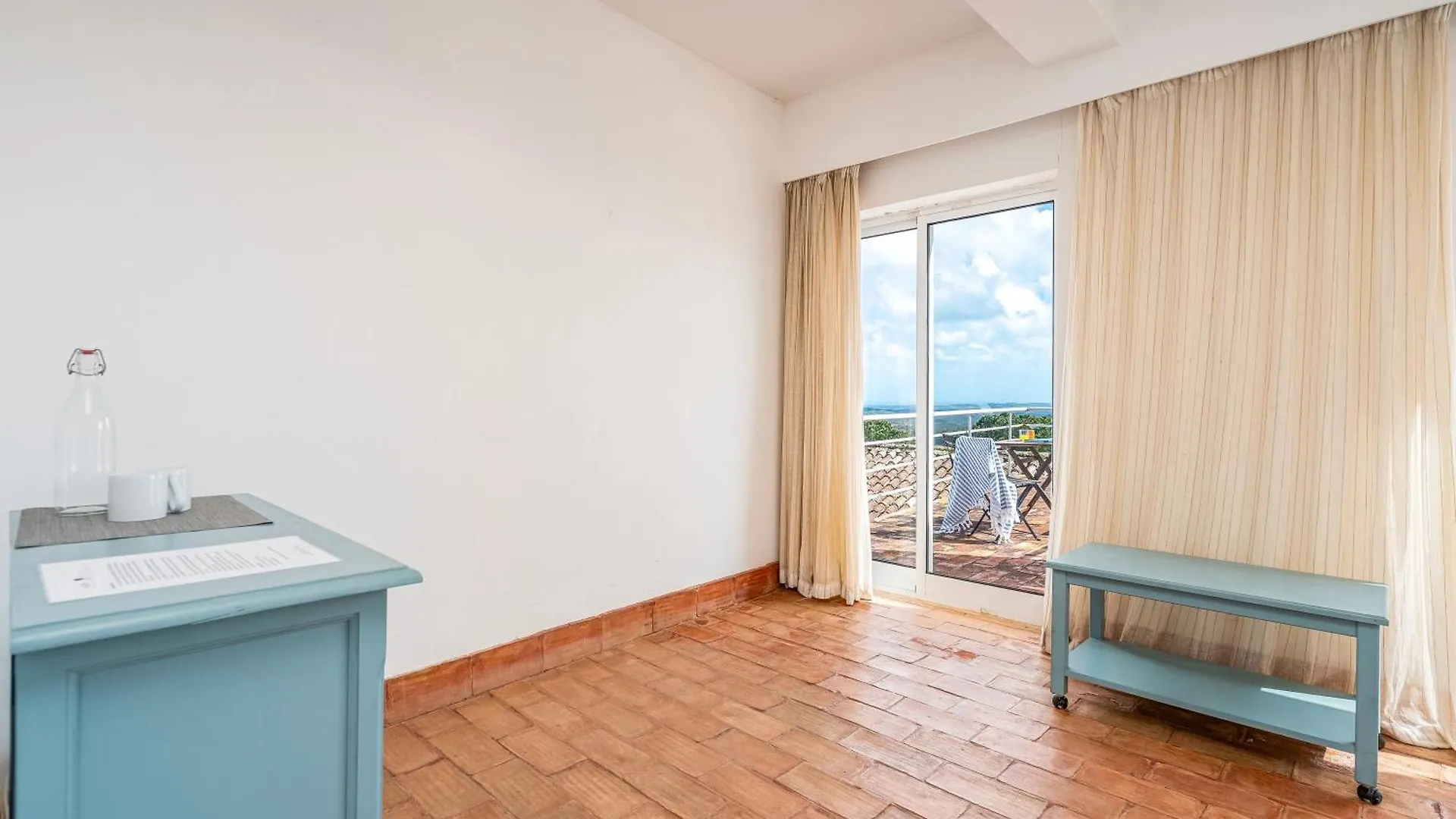 Alto Da Lua Bed & Breakfast Bordeira