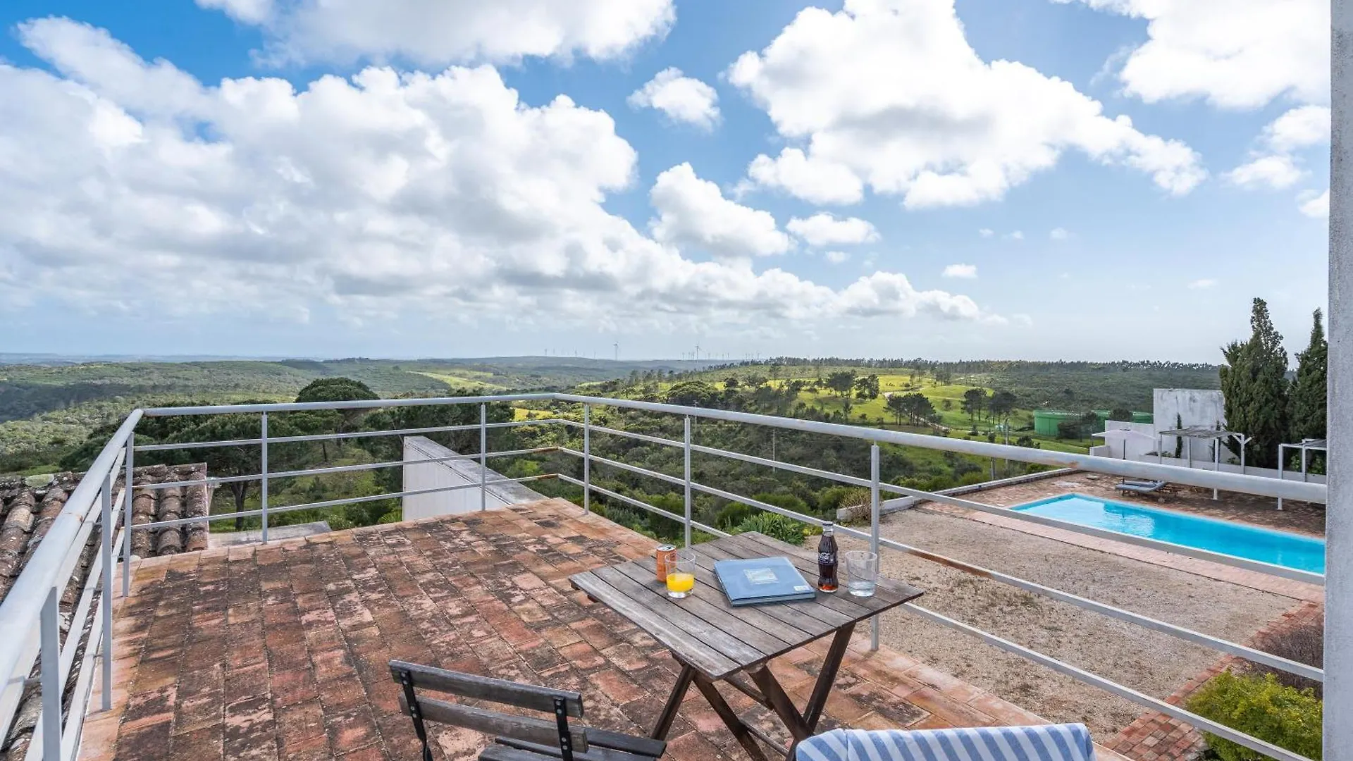 Alto Da Lua Bed & Breakfast Bordeira  Bordeira (Bordeira)
